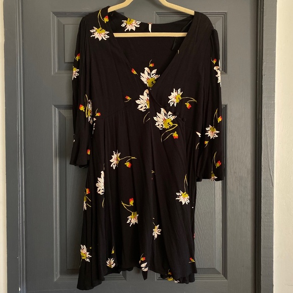 Super pretty Free People Wrap dress - Picture 1 of 4